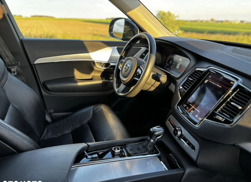 Volvo XC 90 cena 99999 przebieg: 216000, rok produkcji 2016 z Oława małe 56